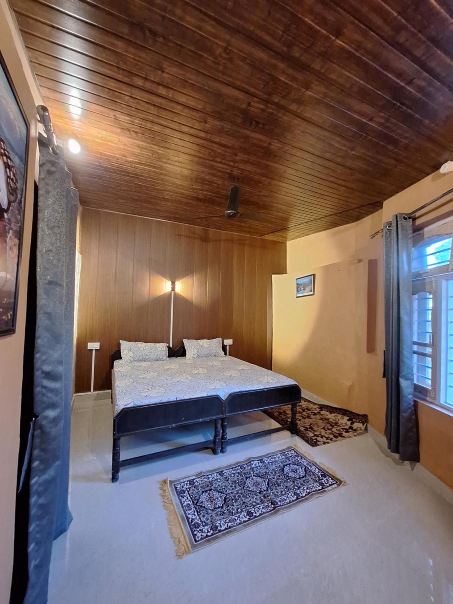 Tathastu Bir -Homestay ,Dorm,Hostel Bagian luar foto