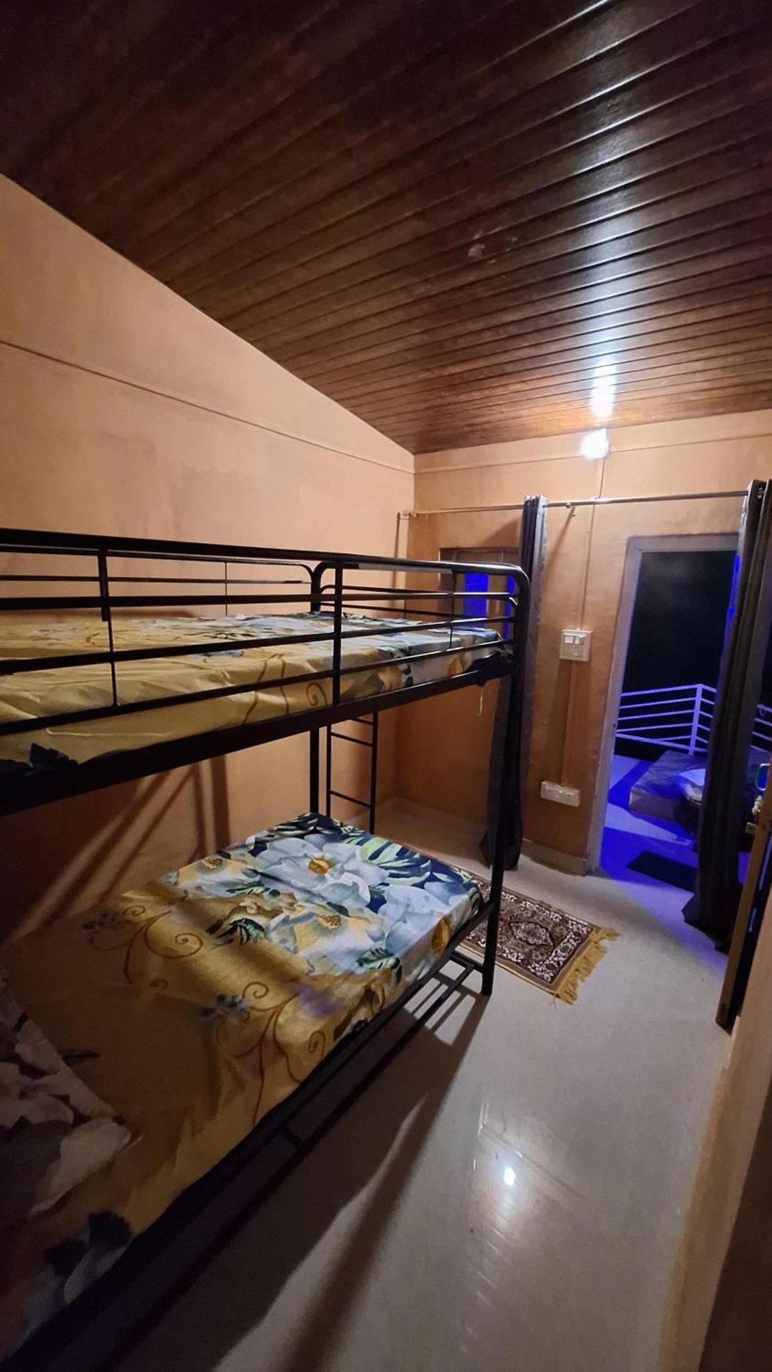 Tathastu Bir -Homestay ,Dorm,Hostel Bagian luar foto