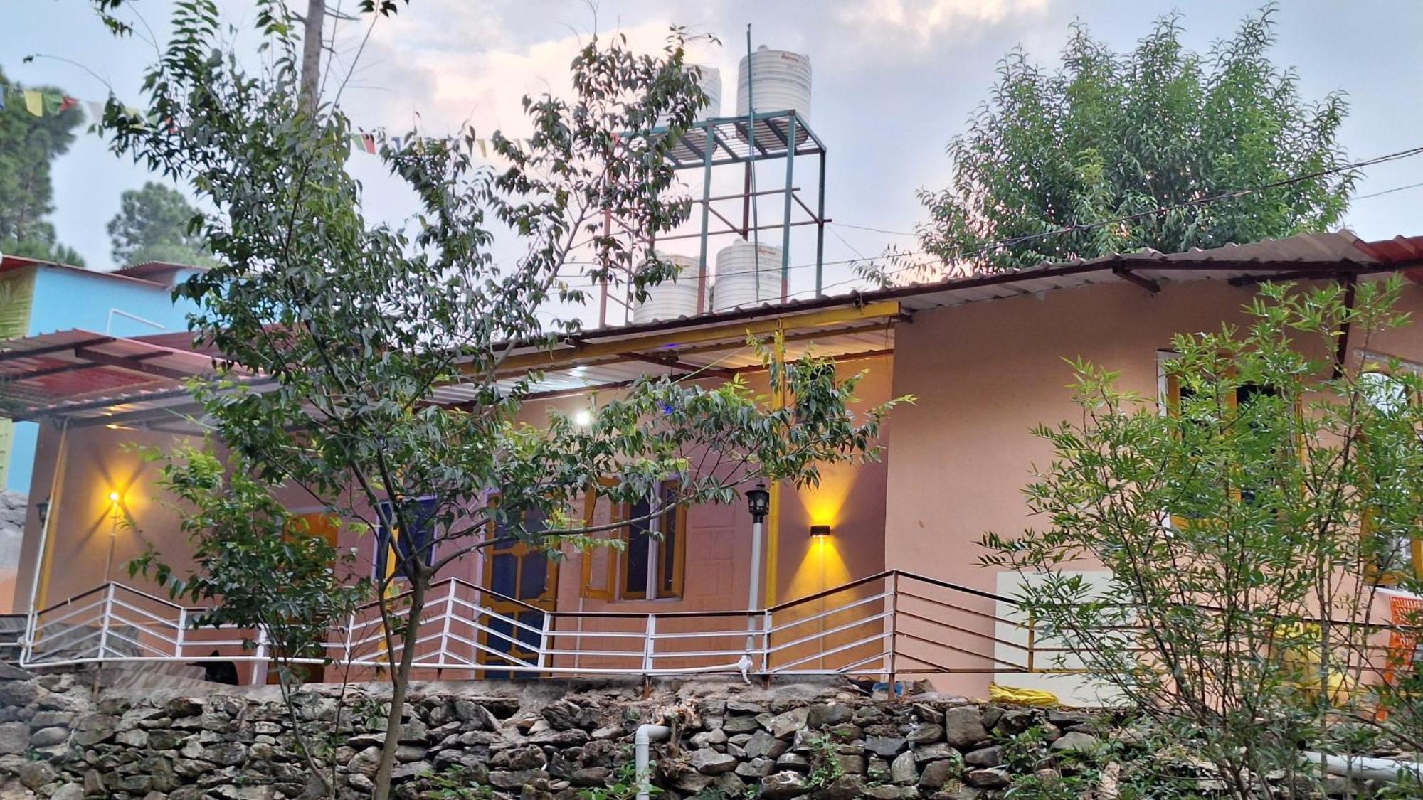 Tathastu Bir -Homestay ,Dorm,Hostel Bagian luar foto